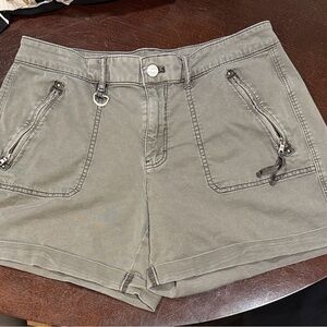 WHBM Pret A Play Khaki Green mid rise short pair